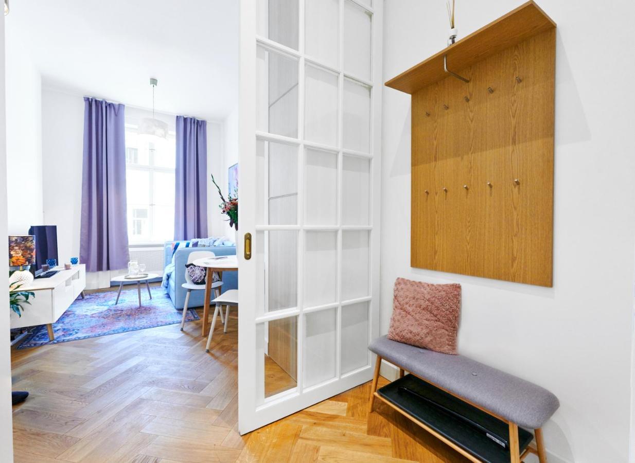 Palace Dlazdena Central Apartment - New Town Prag Exteriör bild